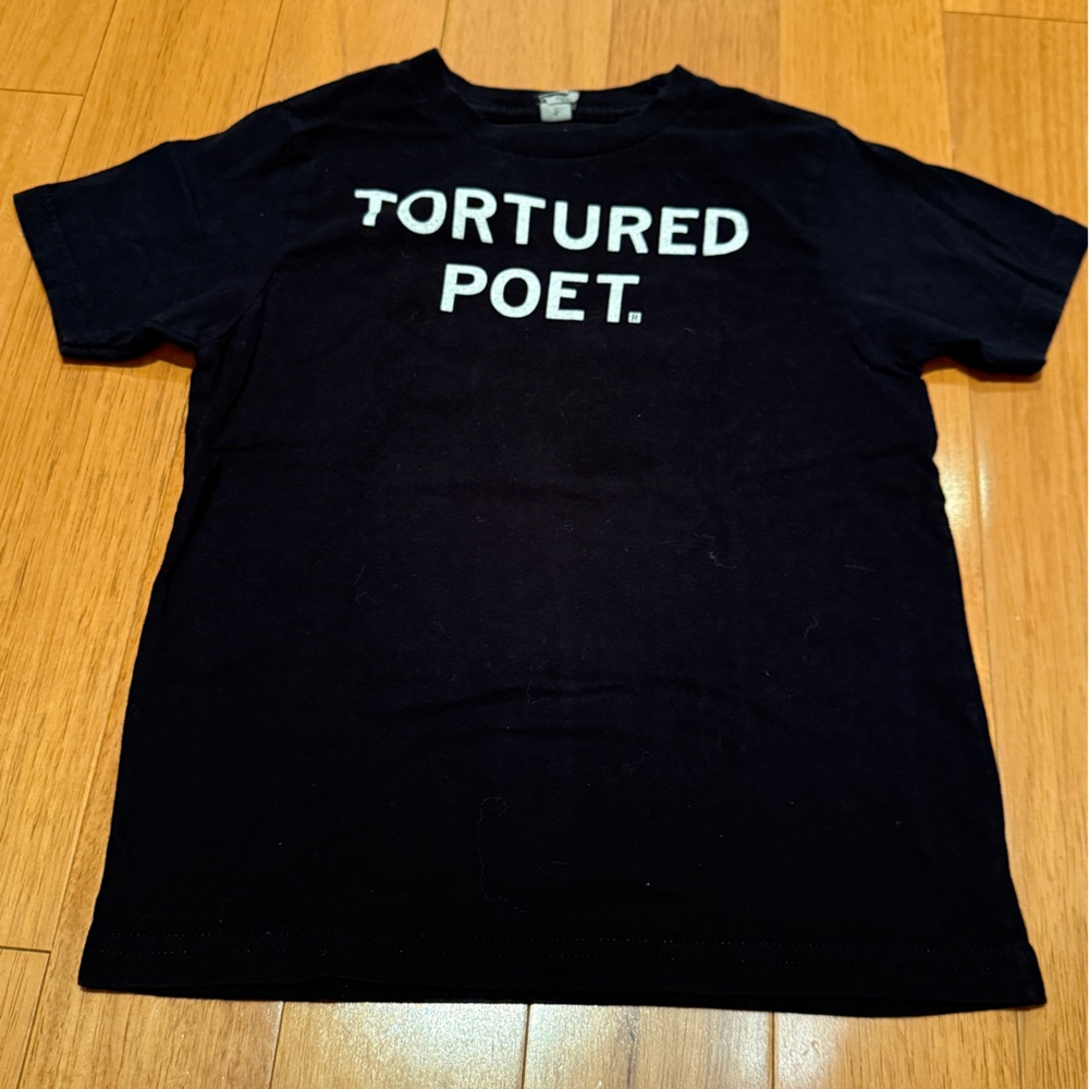 Kids Black tortured poet Taylor Swift T-Shirt Raygun S